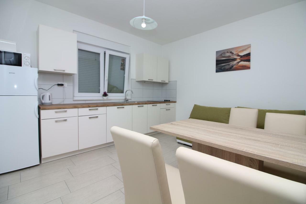 Apartmani Nejasmic Primošten Exterior foto