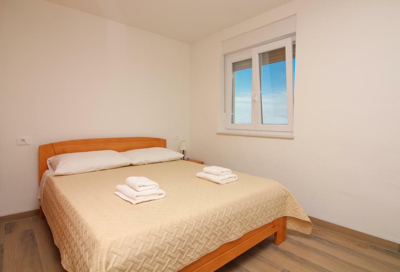 Apartmani Nejasmic Primošten Exterior foto